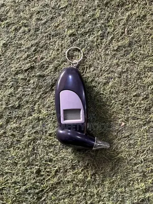 Portable Alcohol Detector (Breathalyzer)