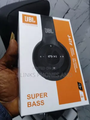 Photo - JBL Headset