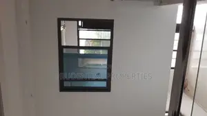 5bdrm House in West Legon for sale