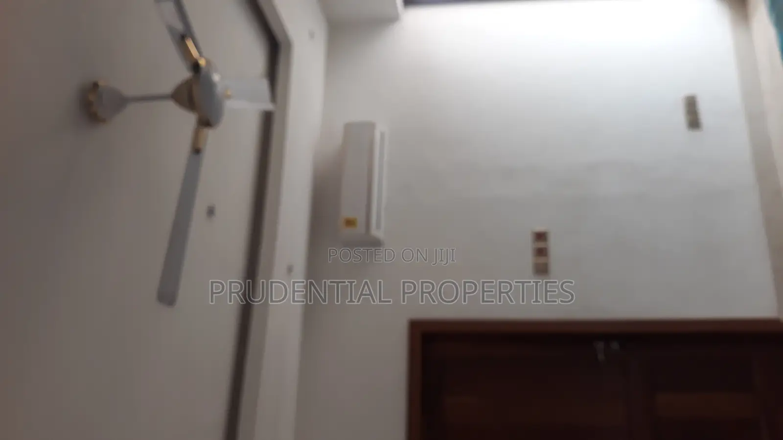 5bdrm House in West Legon for sale