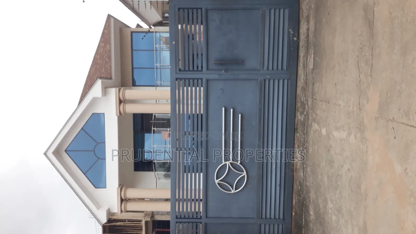 5bdrm House in West Legon for sale