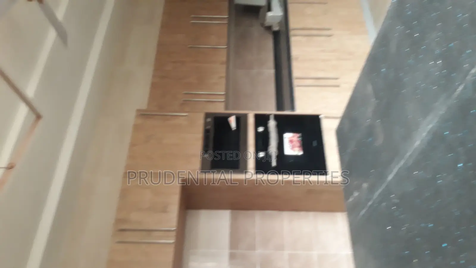 5bdrm House in West Legon for sale