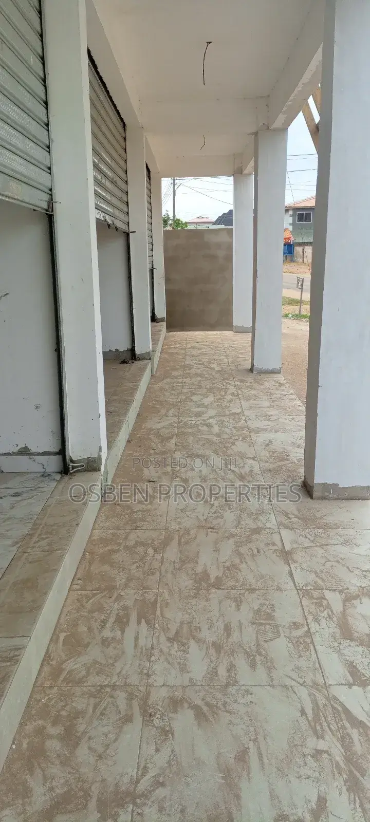 Spacious Shops for Rent at Spintex, Total