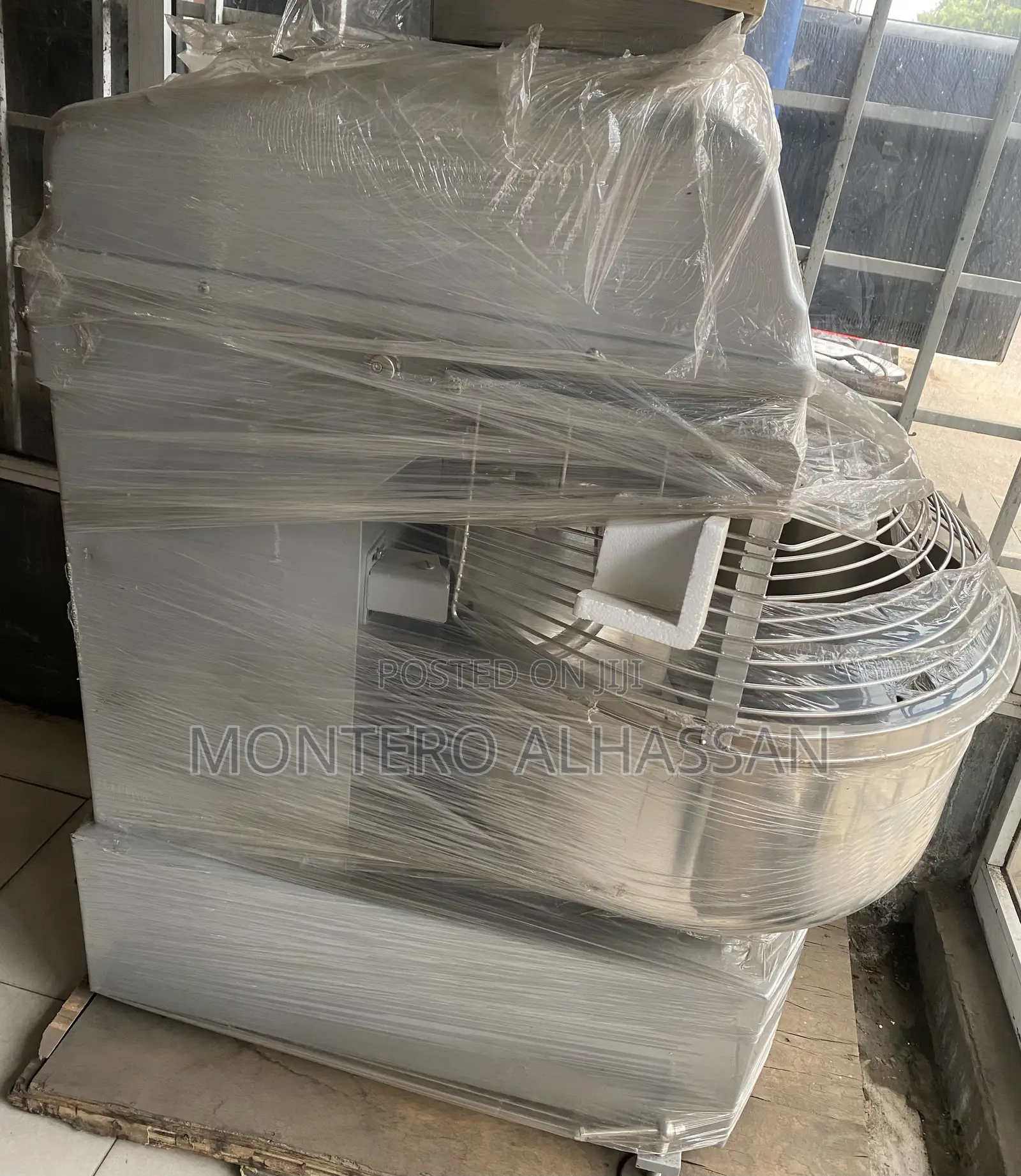 130liters / 50kg Dough or Spiral Mixer