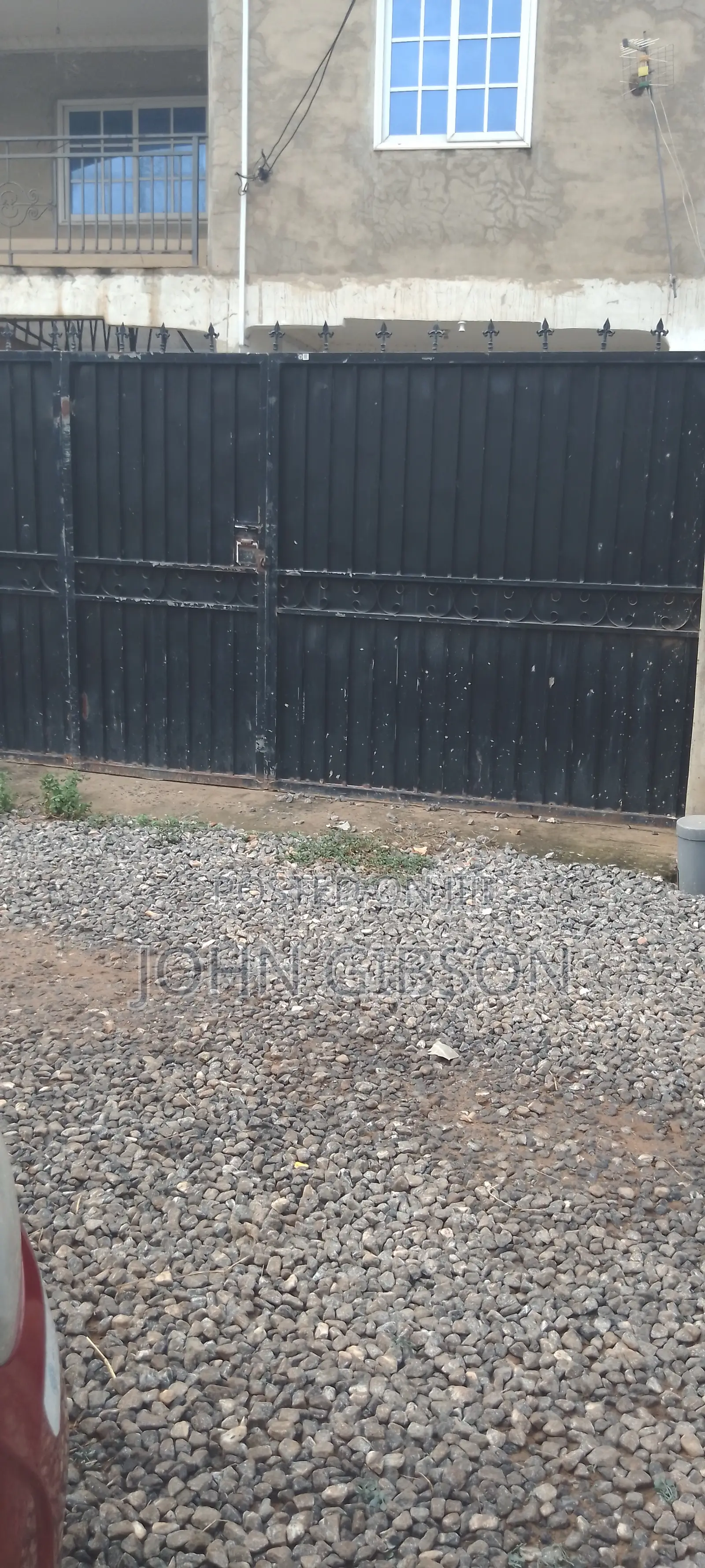 6bdrm Block of Flats in Ashieye, Frafraha for sale