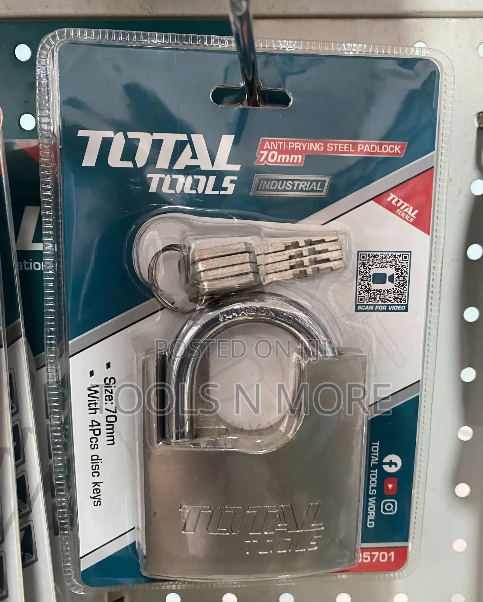 TOTAL Anti Prying Steel Padlock 70mm