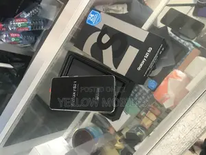 New Samsung Galaxy S21 5G 128 GB Black