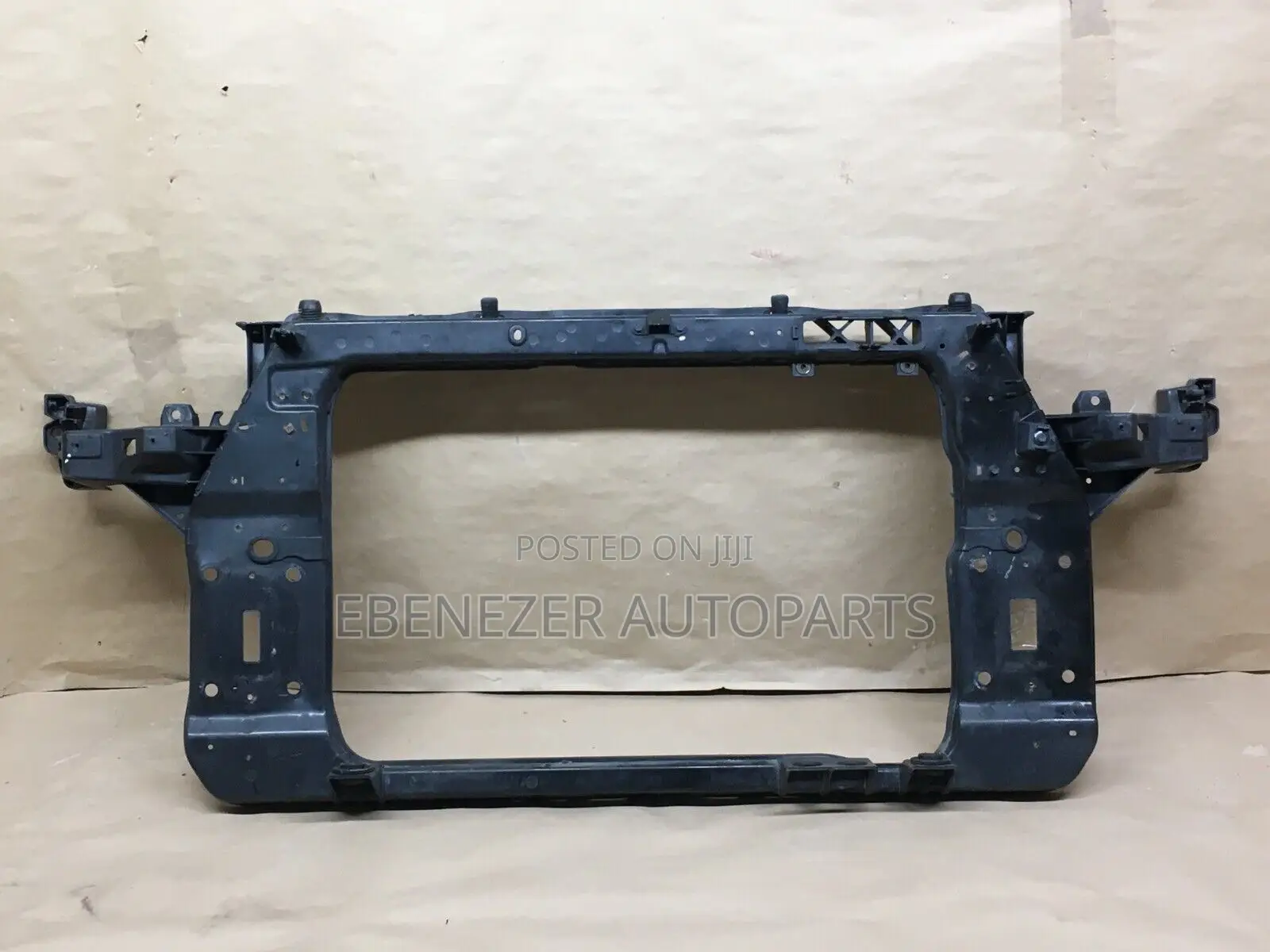 Hyundai Tucson Radiator Support 2011 2012 2013 2014 2015