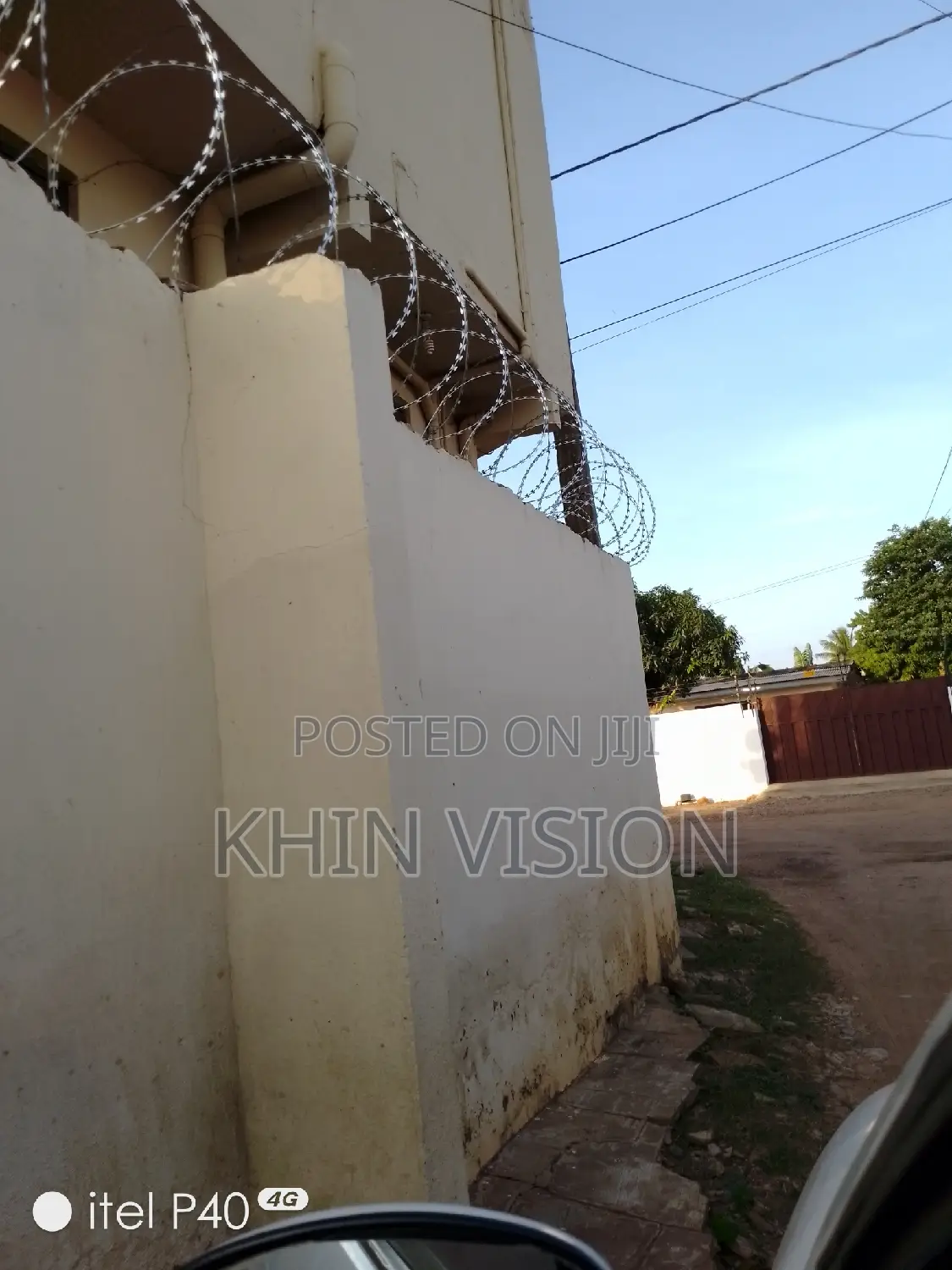 Security Fencing ( Razor Fence)