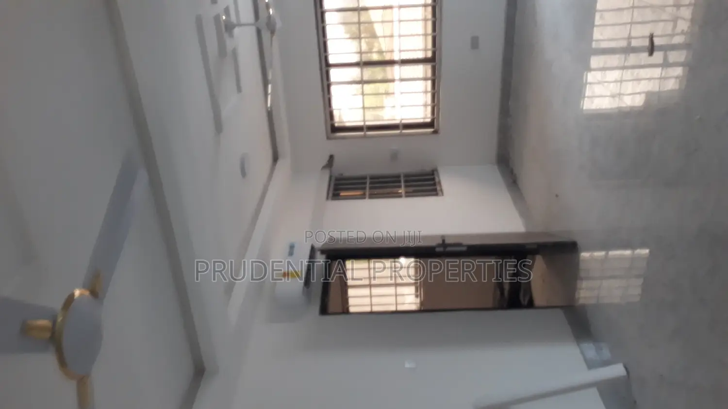 2bdrm Apartment in Awoshie for rent