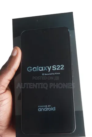 New Samsung Galaxy S22 5G 128 GB Black