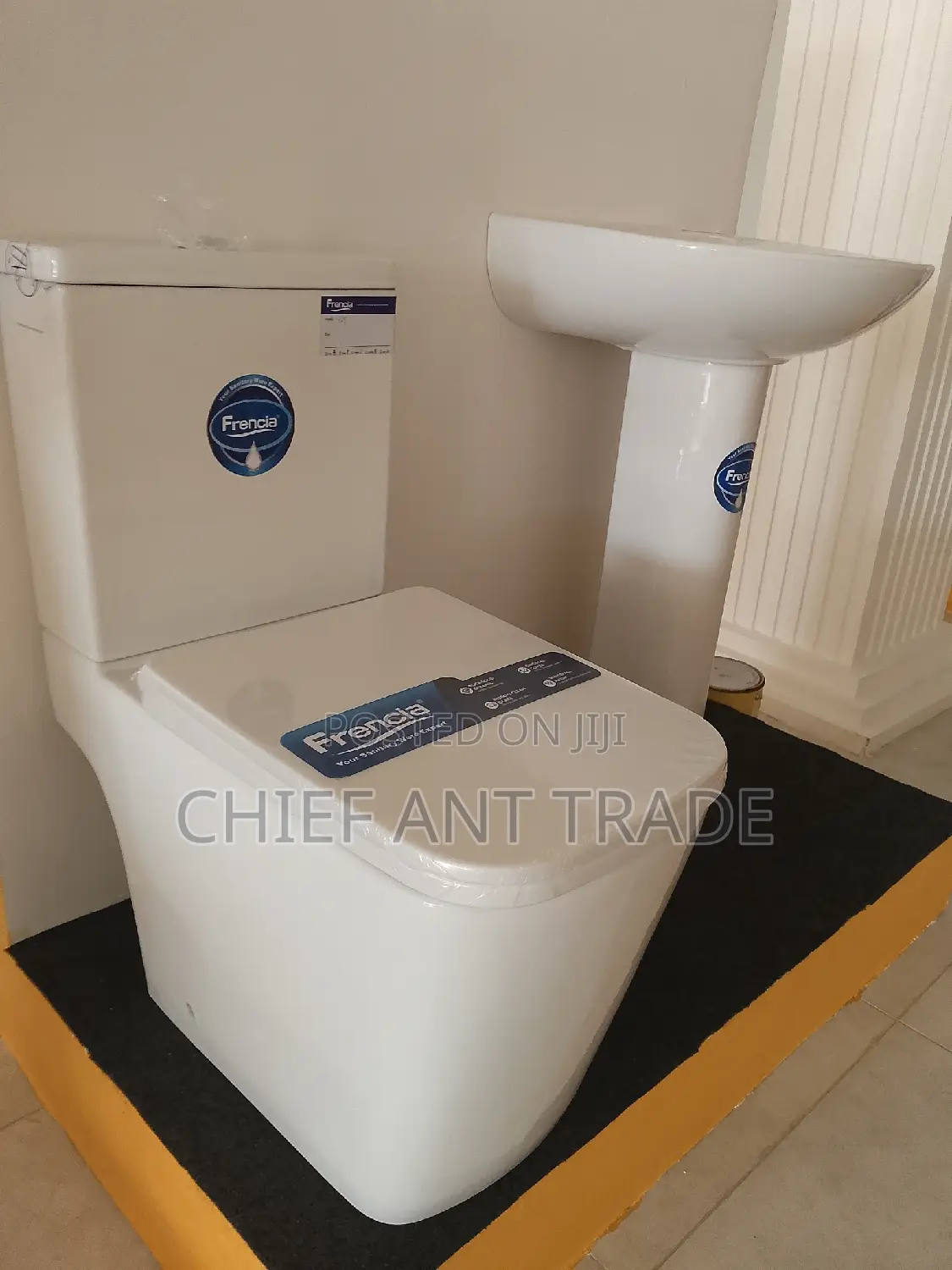 Toilet Seat- 1 Piece / Combined. 501/306