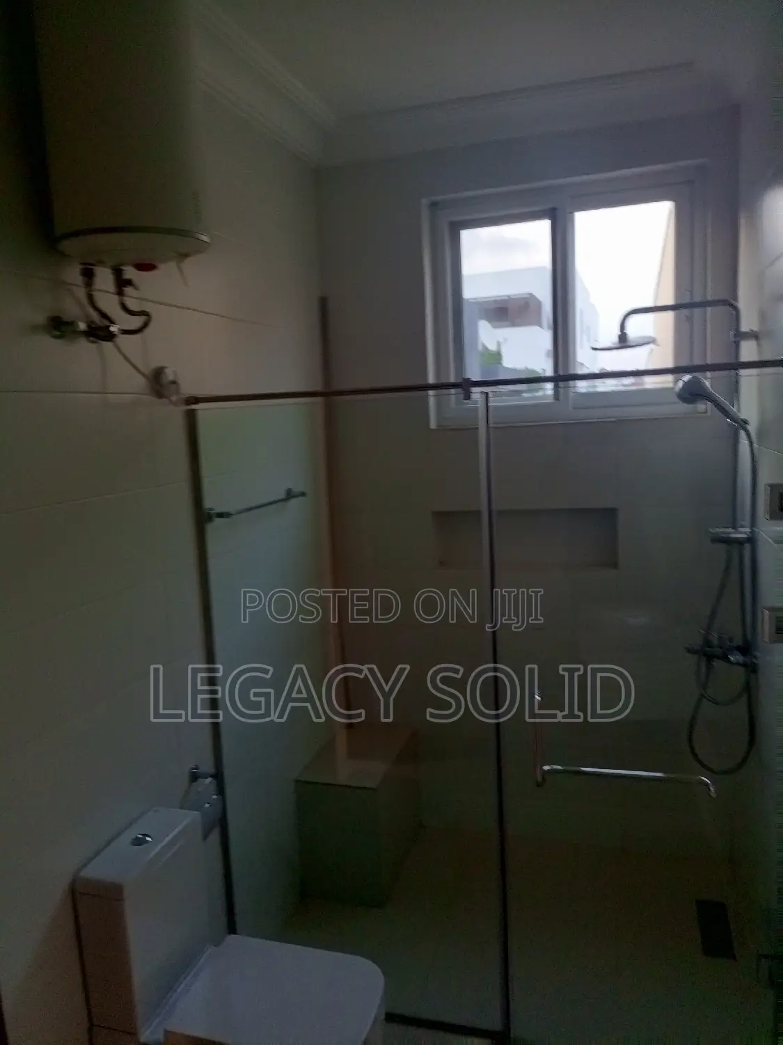 3bdrm Townhouse / Terrace in Legacy Solid Real, Tseaddo for rent