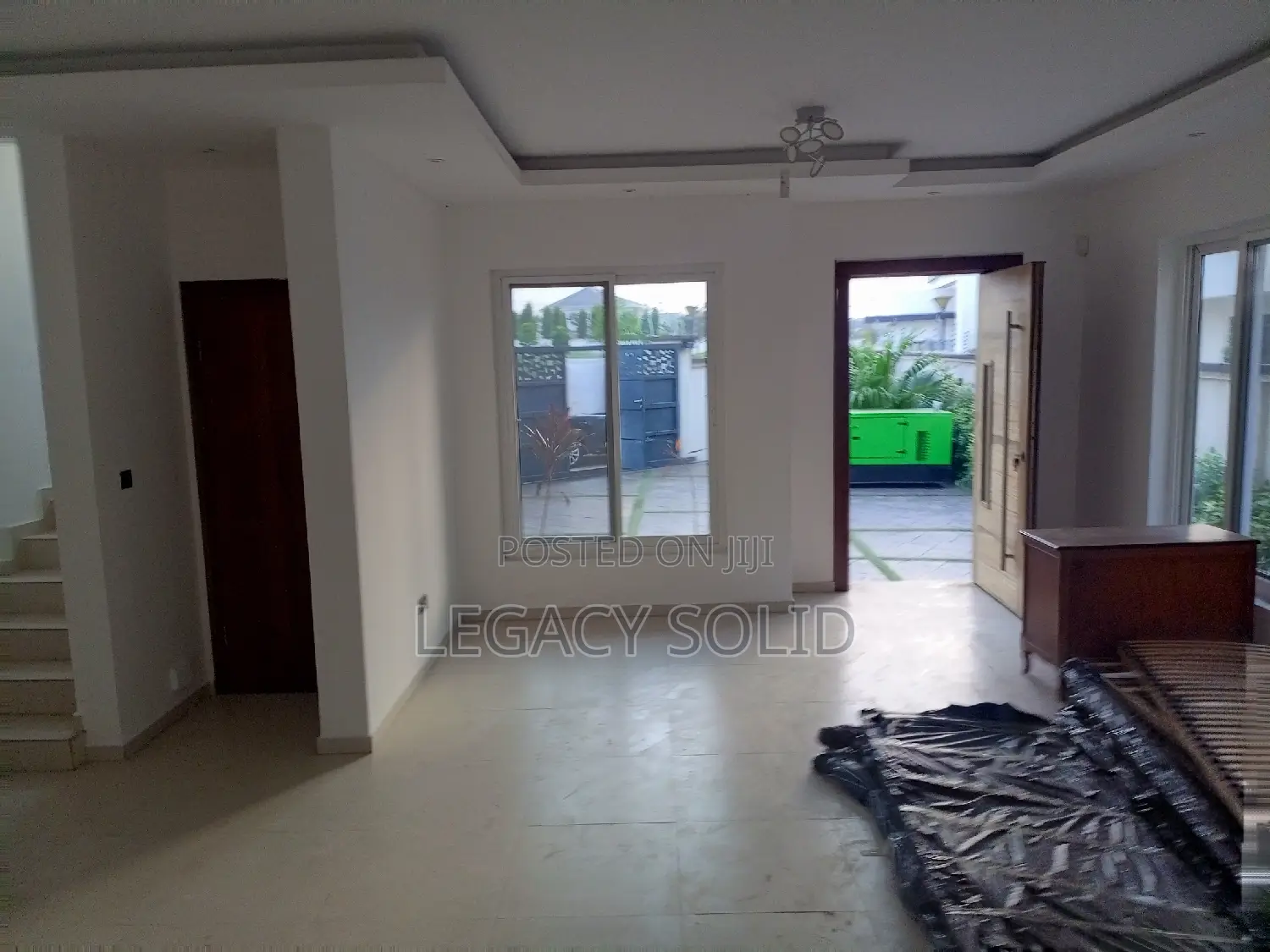 3bdrm Townhouse / Terrace in Legacy Solid Real, Tseaddo for rent