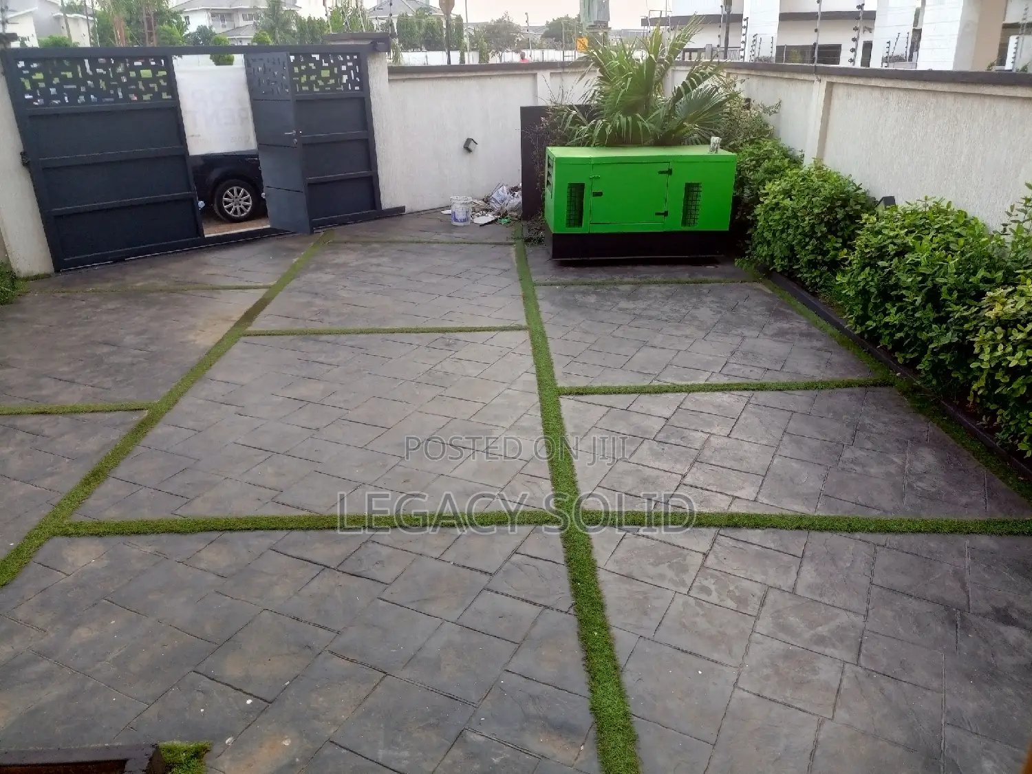 3bdrm Townhouse / Terrace in Legacy Solid Real, Tseaddo for rent