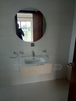 3bdrm Townhouse / Terrace in Legacy Solid Real, Tseaddo for rent