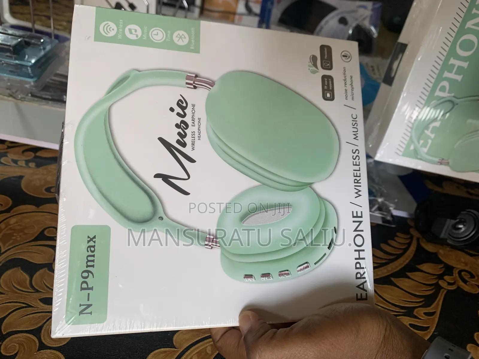 N P9 Max Heard Phones