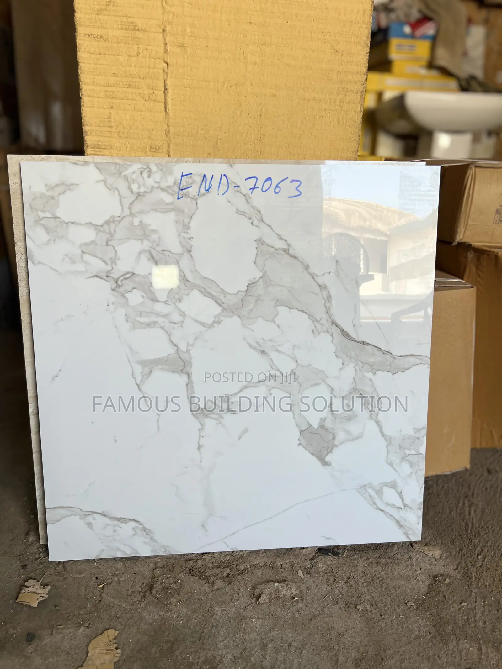 Porcelain Made in India (60/60)