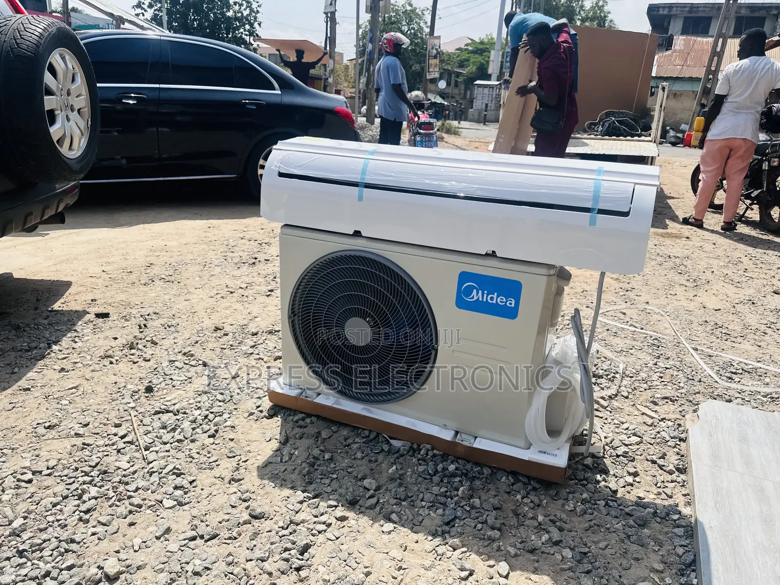 Remote Control Midea Inverter 2.0hp Split Air Conditioner