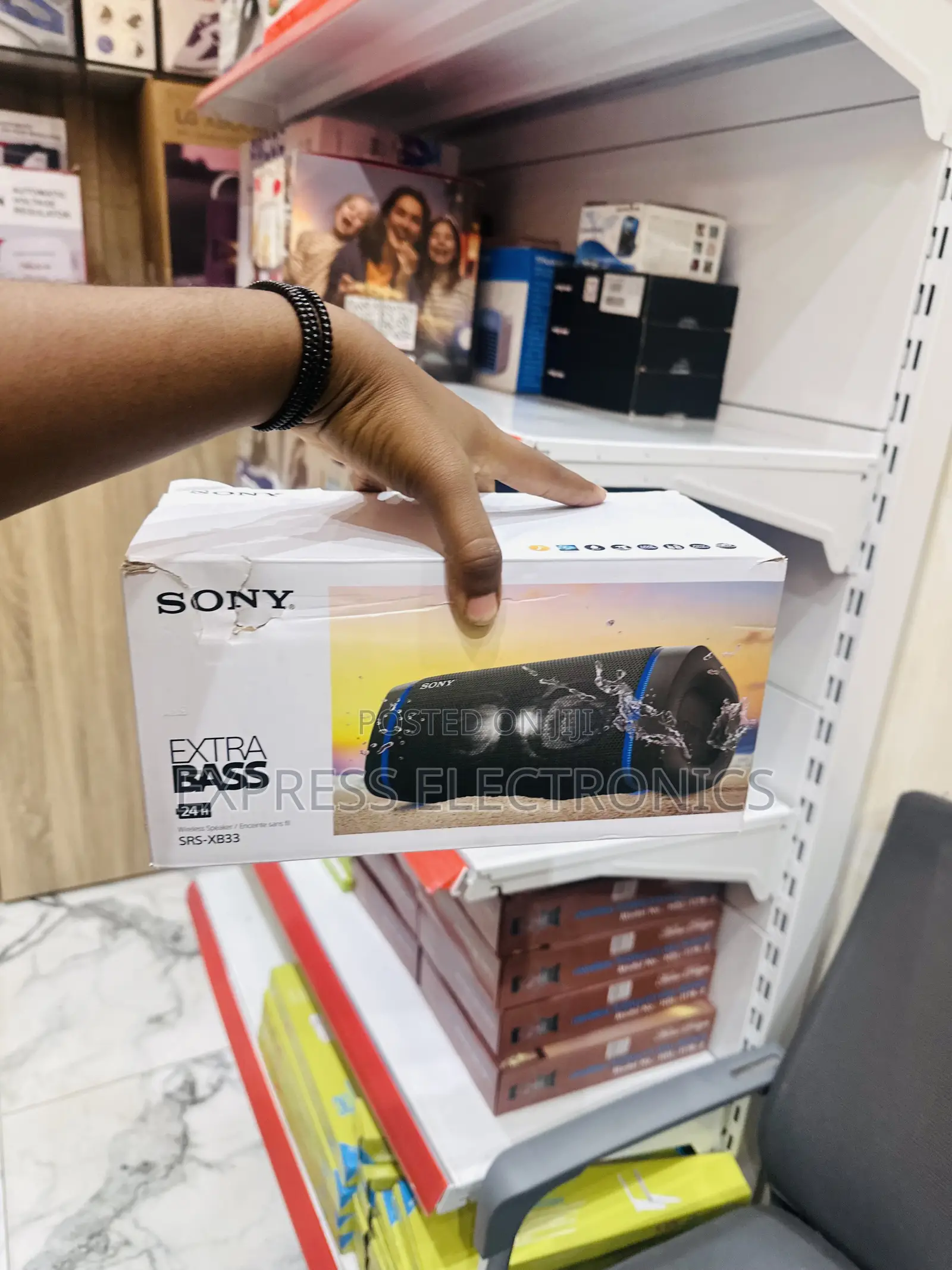 Unique Design Bluetooth Speaker Sony XB33  
