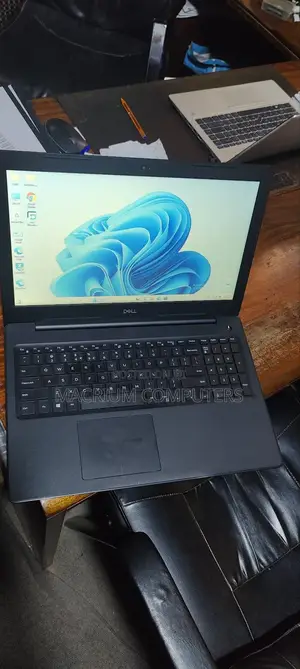 Laptop Dell Latitude 3590 8GB Intel Core I5 SSD 256GB