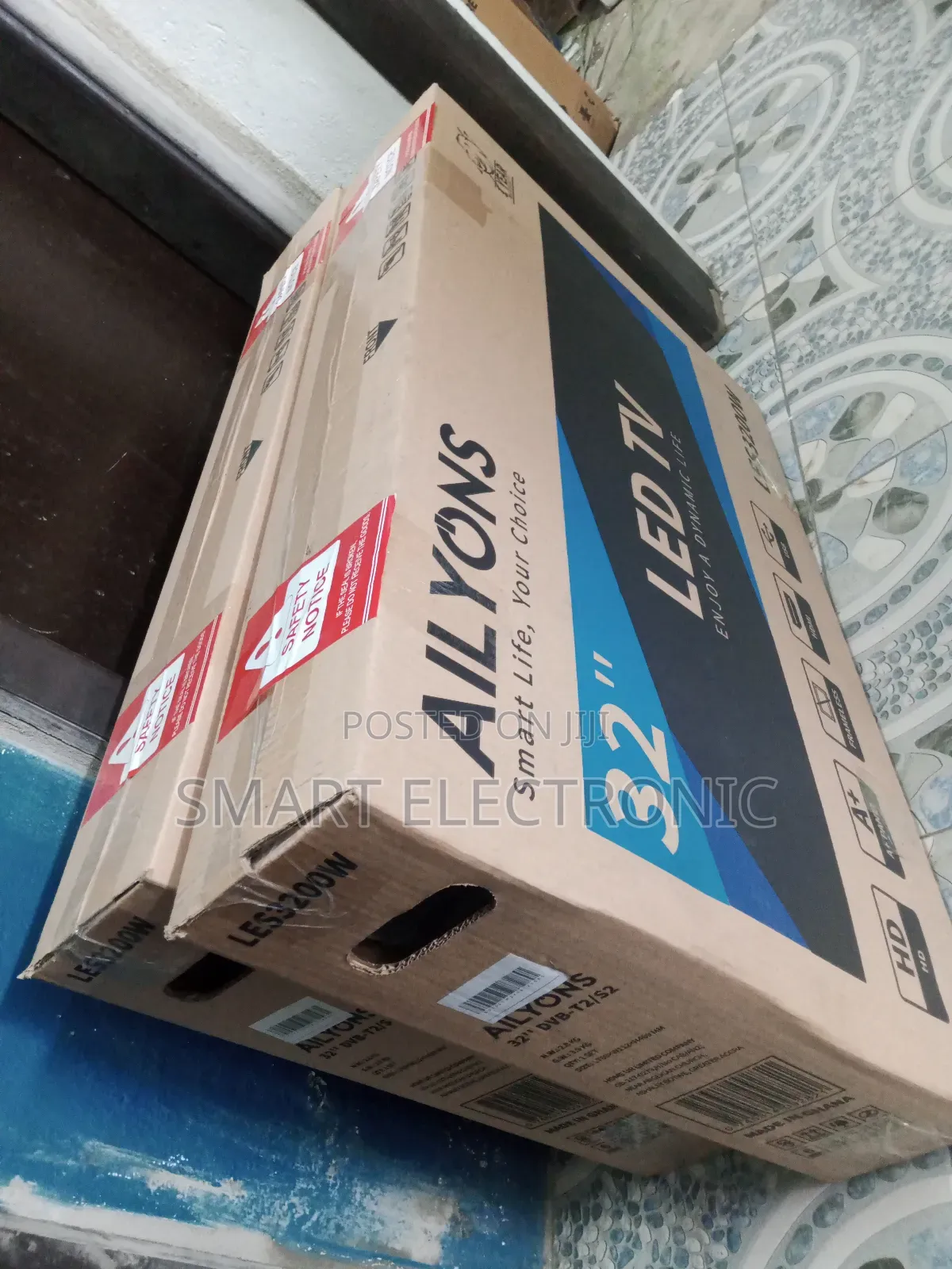 32inches Television DVB-T2/S2 Digital Satellite 2024 LED Tv