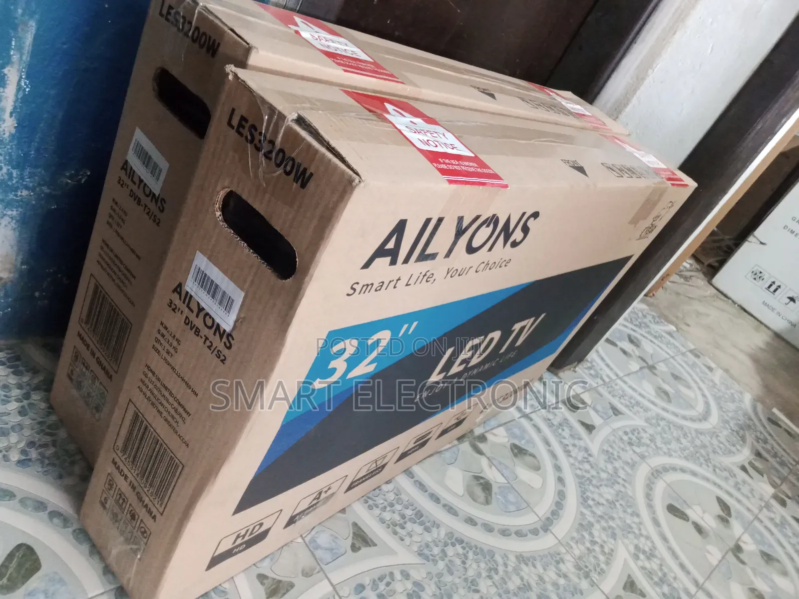 32inches Television DVB-T2/S2 Digital Satellite 2024 LED Tv