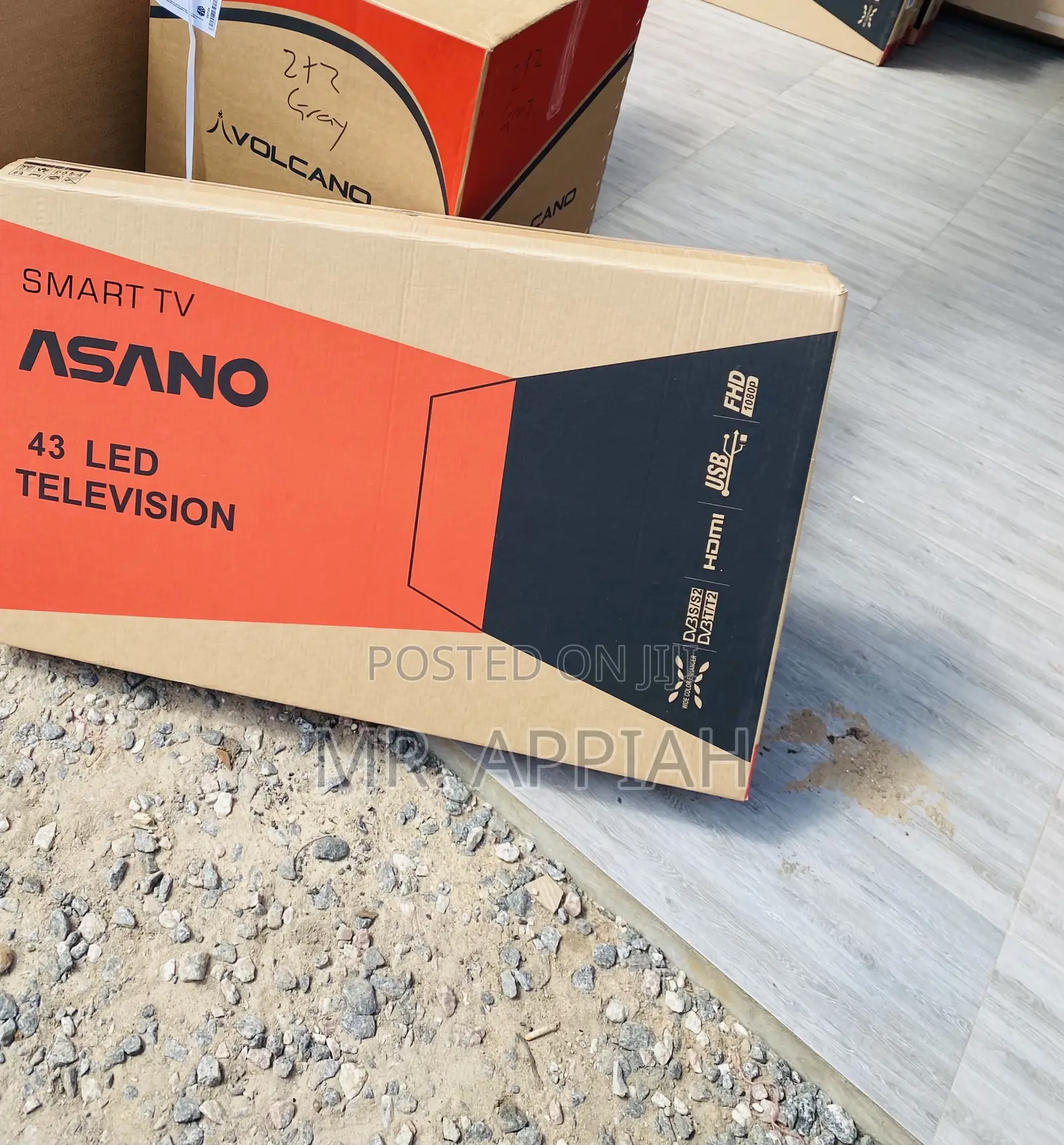 Elegantly Design Asano 43 Inch Digital Satellite Television