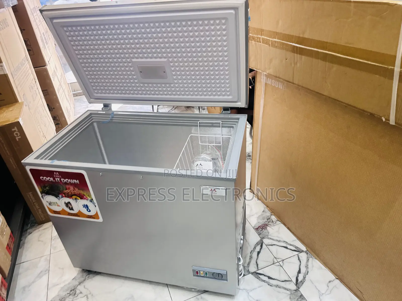 Text Us for Your Chest Freezer Zara-300fl 238L