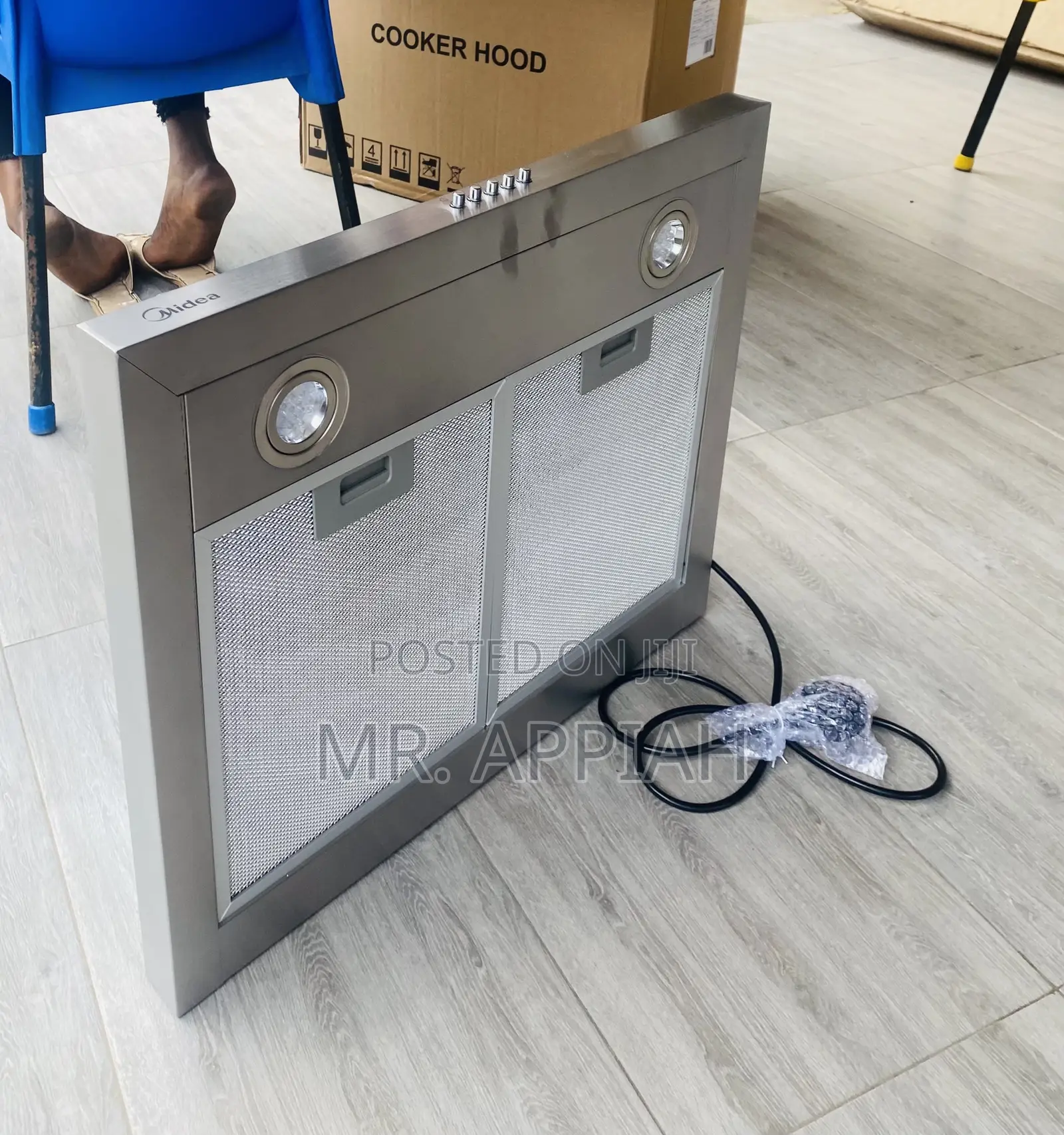 Stainless Steel Midea 60m21 60cm Electric Rangehood(Gray).