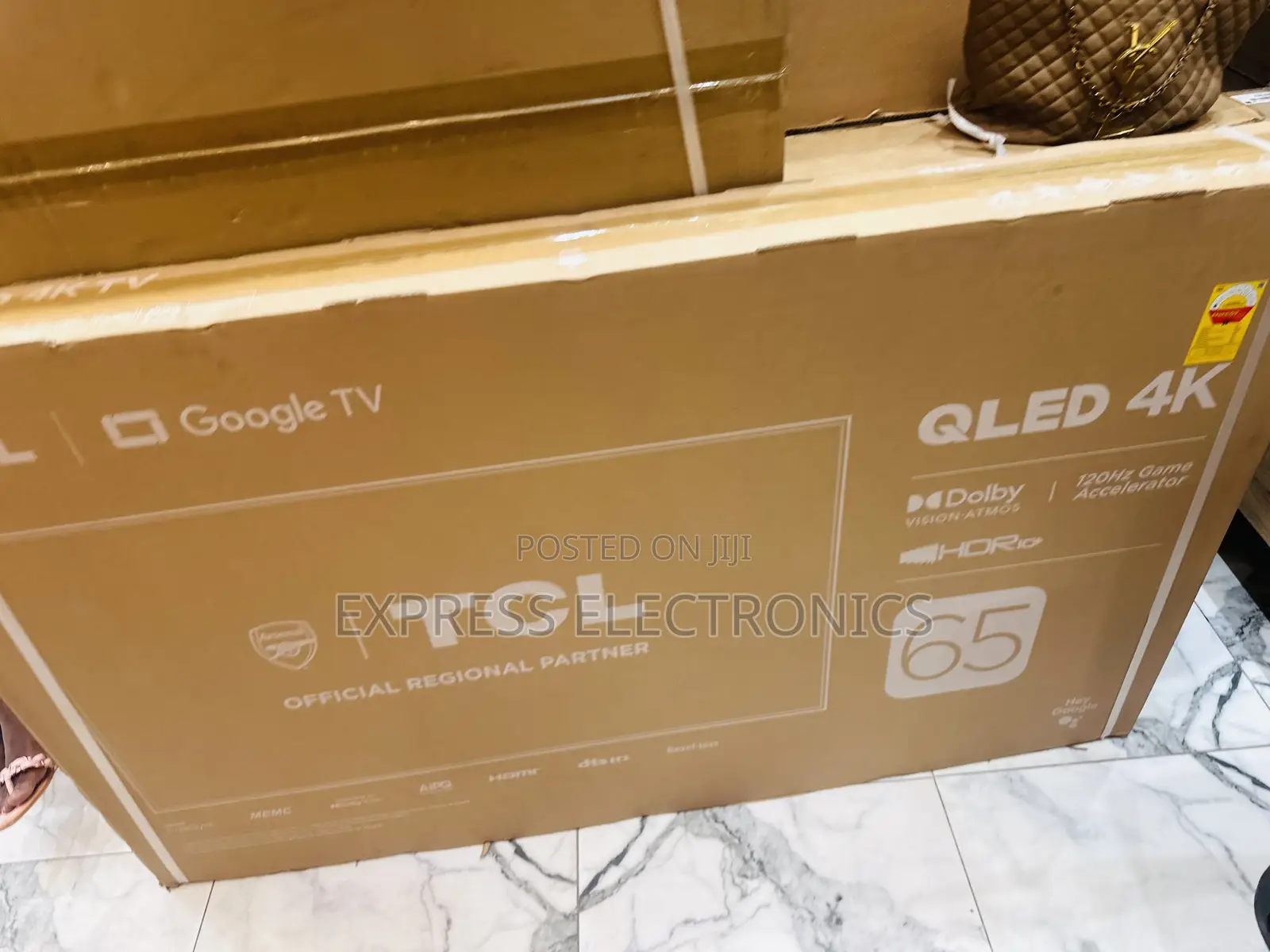 High Dynamic Range QLED 65”C645 TCL Television