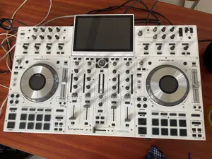 Denon Prime 4 DDJ Dj All in One Controller