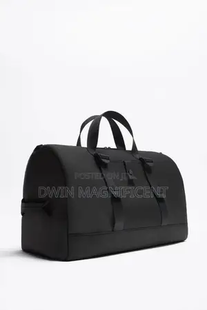 Zara Traveling Bag
