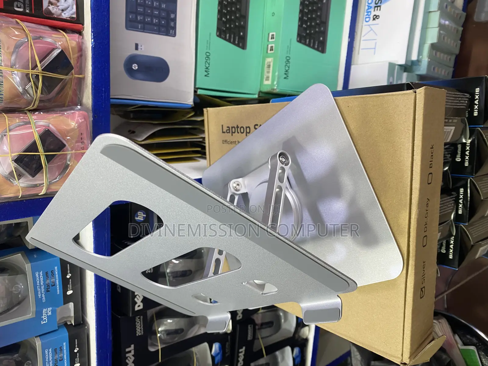 Aluminum Laptop Stand V3.1, It Can Turn 360 Rotation.