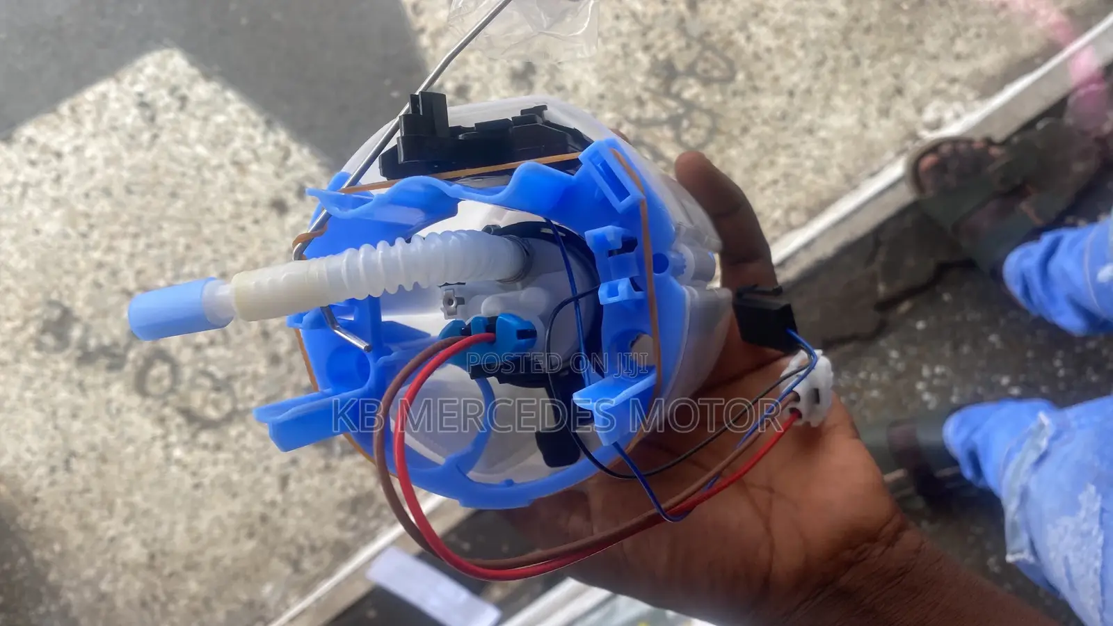 Mercedes Benz C300 2010-2014 W204 Electric Fuel Pump