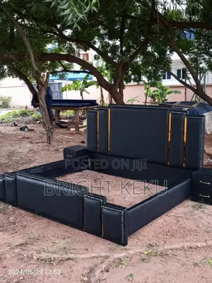 Kind Size Bed