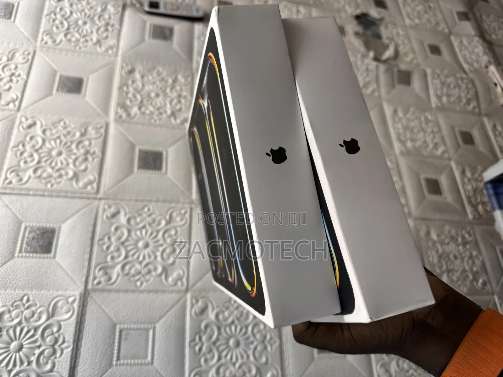 New Apple iPad Pro 13 (2024) 256 GB Gray