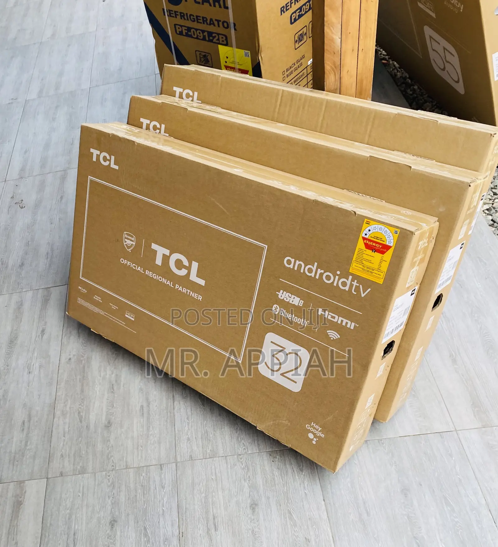 Classic TCL 32d3200 32 Inch Full HD Satellite Television 