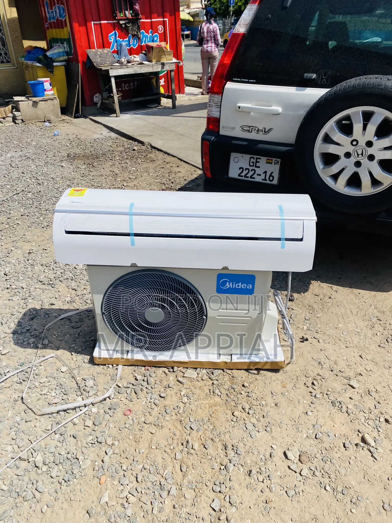 Classic Midea Split Type R410 2.0hp Air Conditioner.