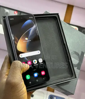 New Samsung Galaxy Z Fold4 256 GB Black