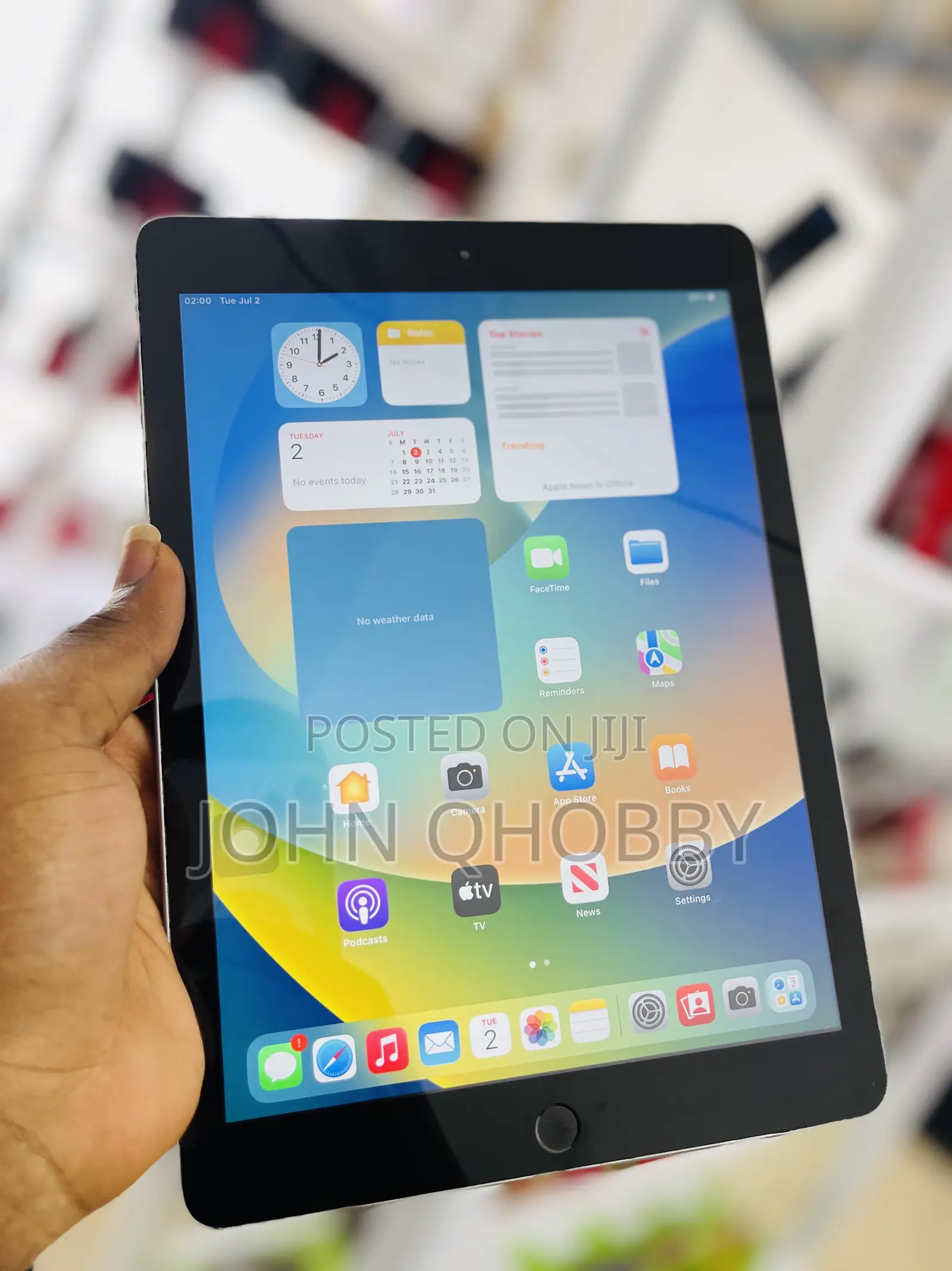 Apple iPad 9.7 32 GB Gray