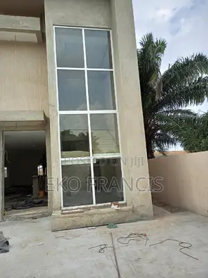 Fixed Glass Partition