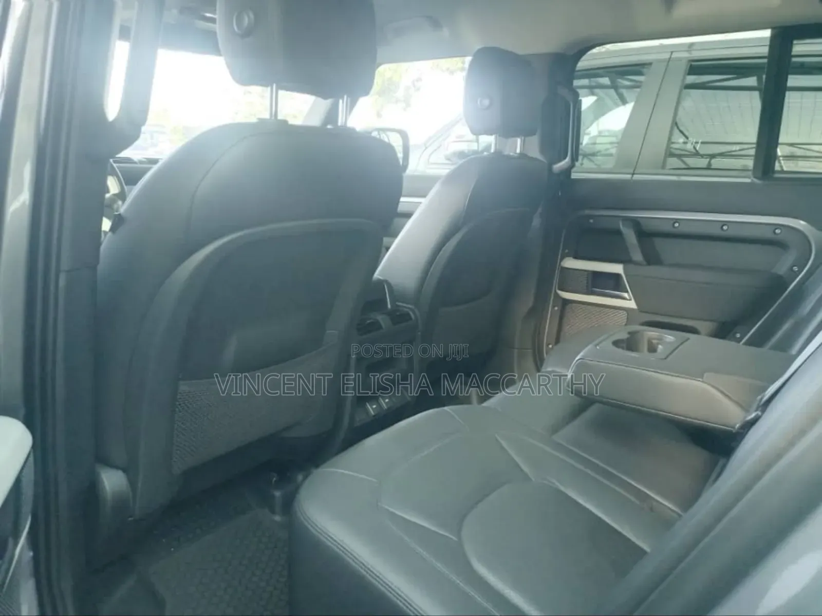 Land Rover Defender V8 2023 Silver