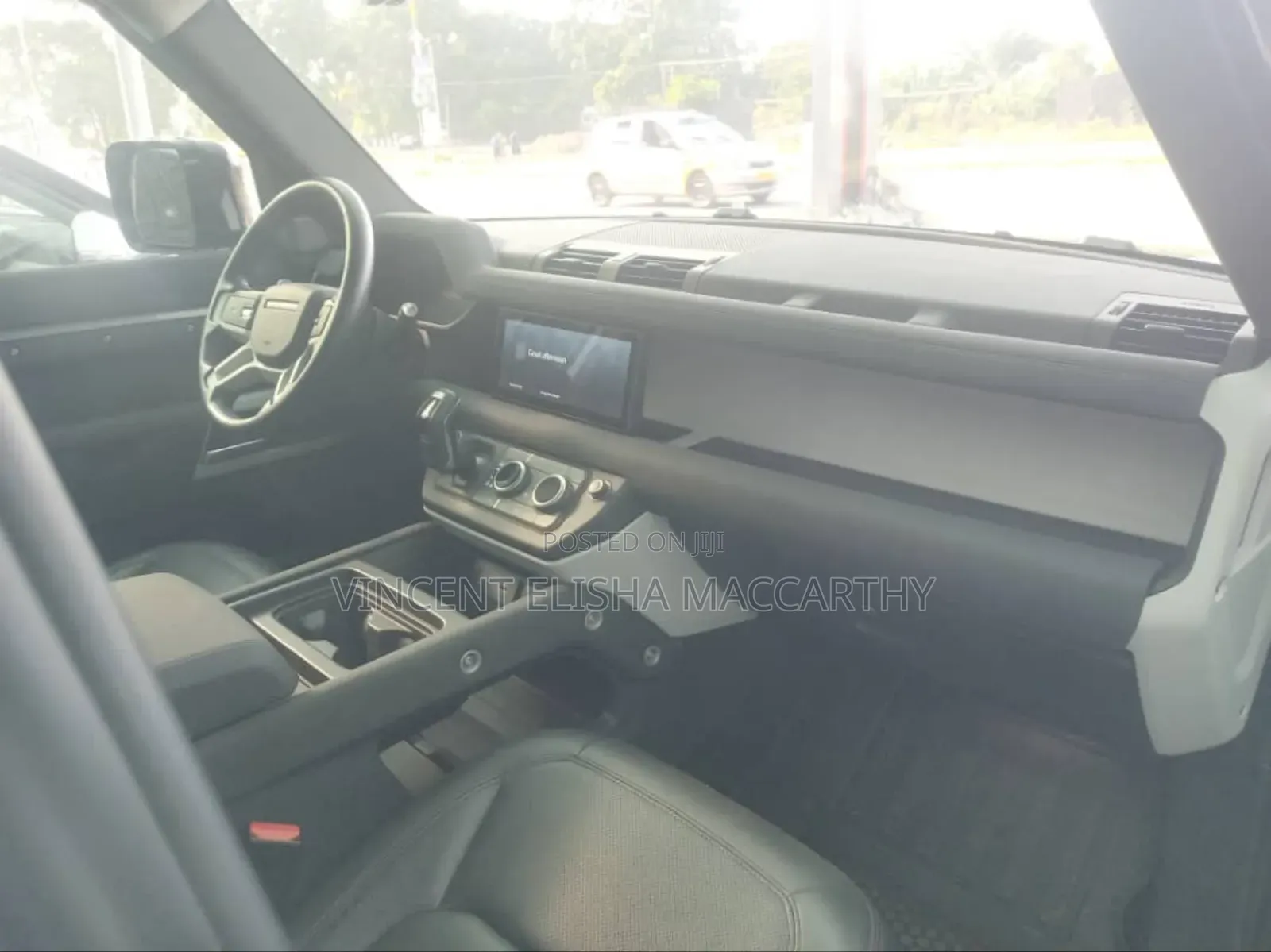 Land Rover Defender V8 2023 Silver