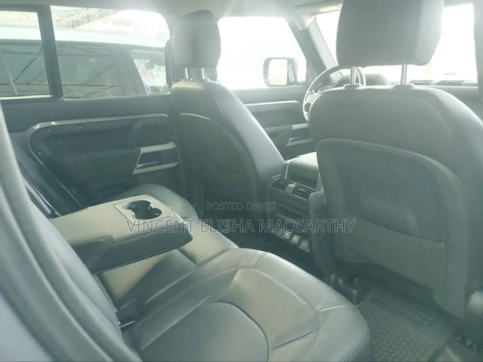 Land Rover Defender V8 2023 Silver