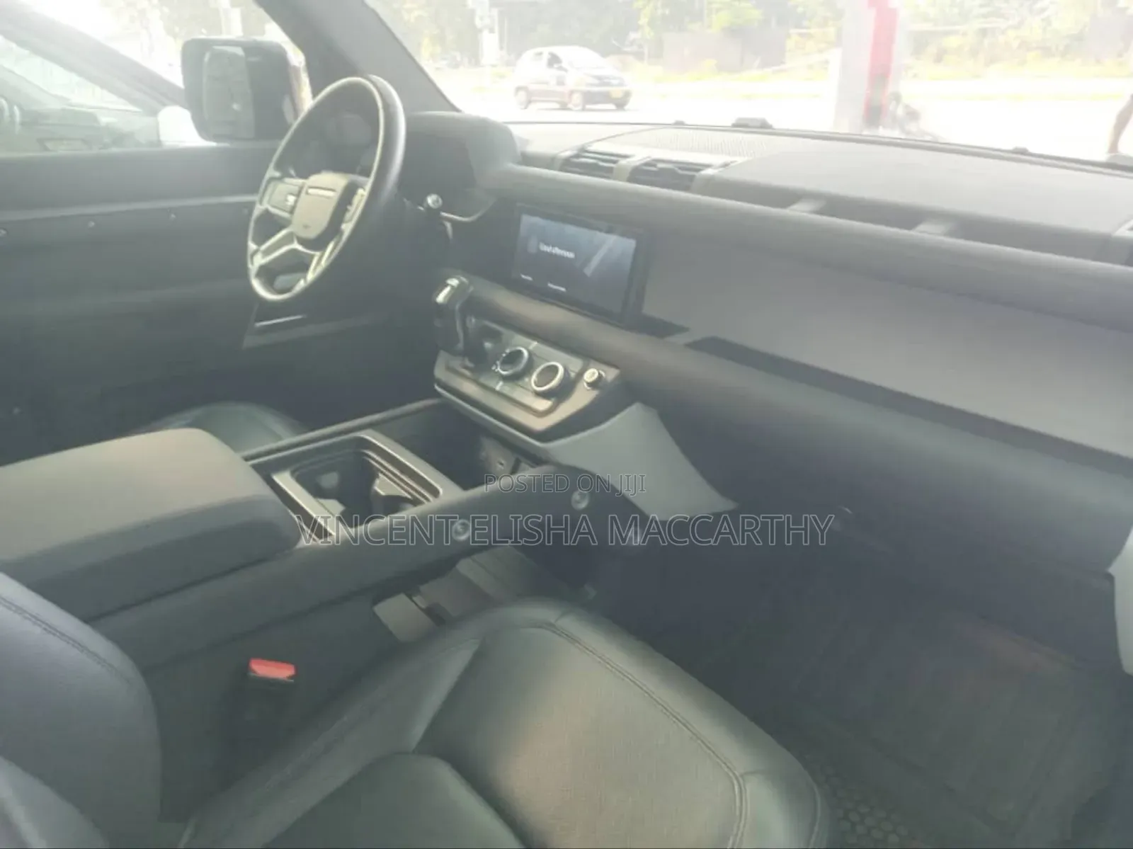 Land Rover Defender V8 2023 Silver