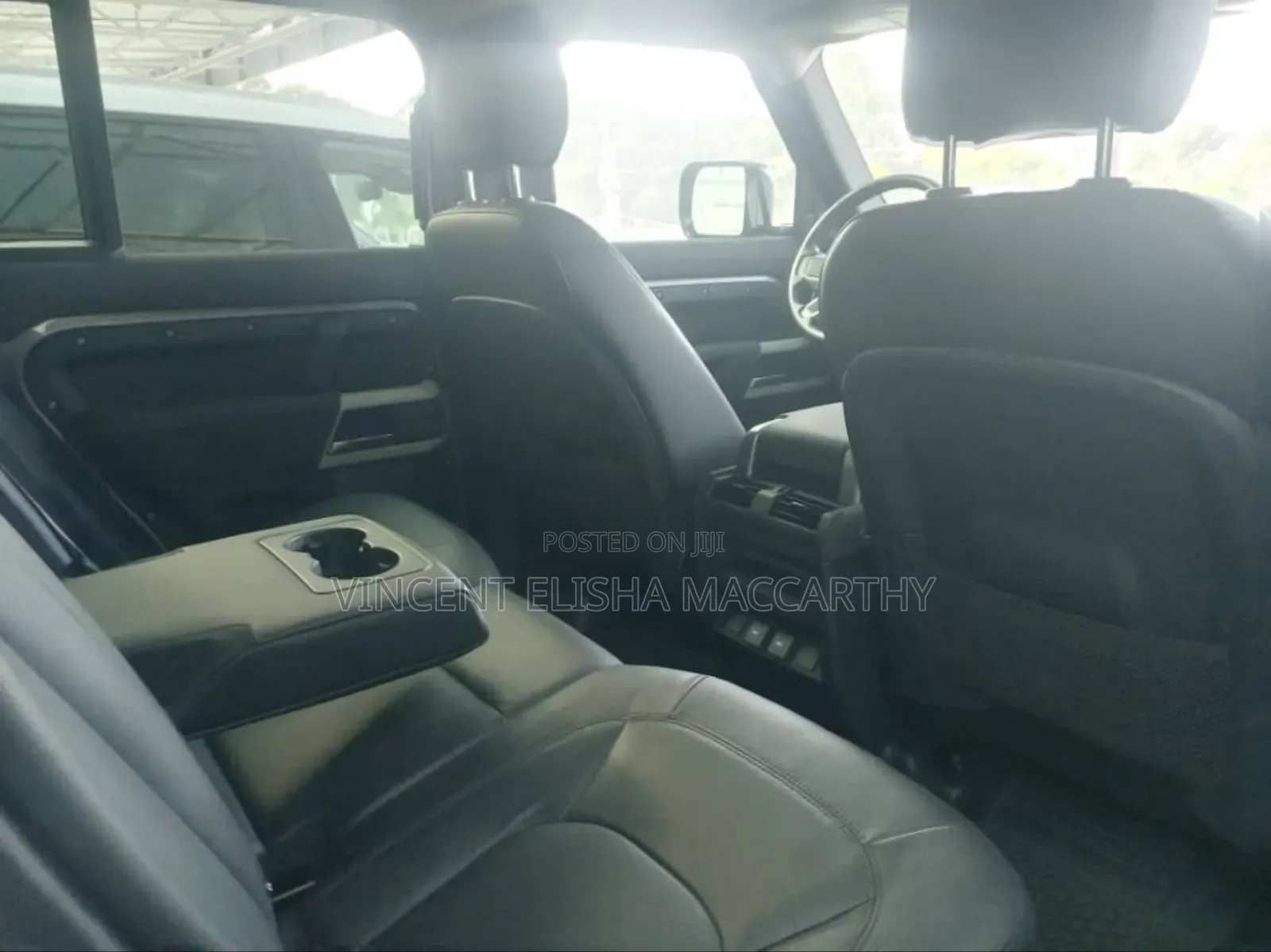 Land Rover Defender V8 2023 Silver