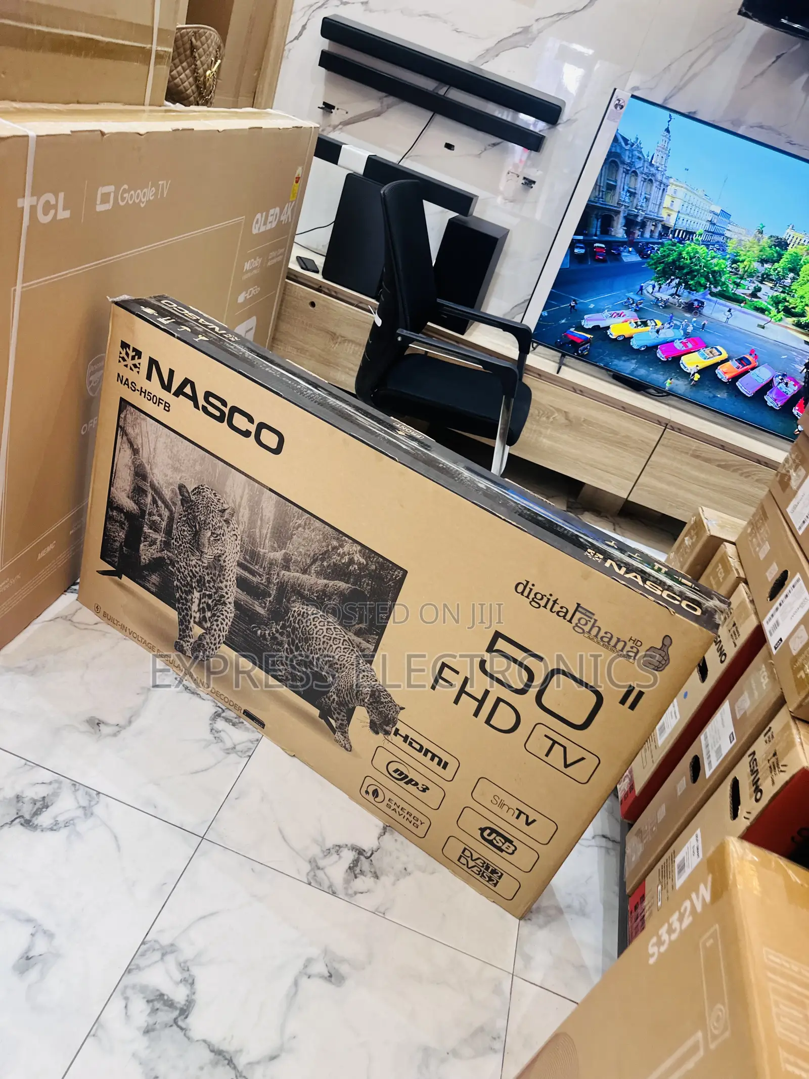 Unreal Display FHD Satellite Nasco 50”
