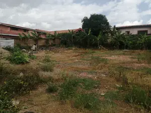 Full Plot of Land for Sale at Atasemanso
