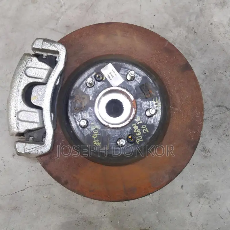 Tucson Front Hub 2016,2017,2018,2019,2020,2021